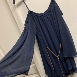 Spaghetti- sleeve dress